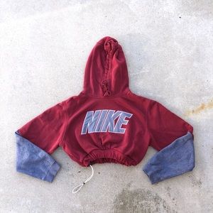 Nike | Cropped Hoodie
